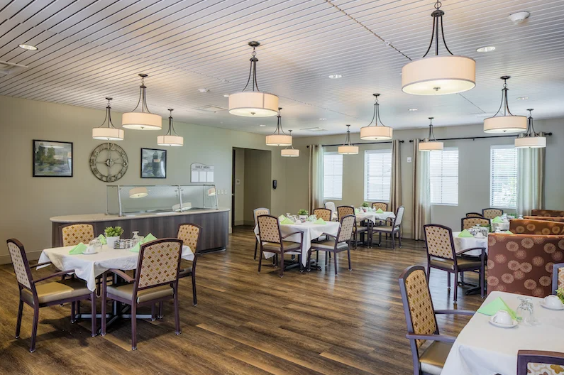 Oak Hill Senior Living | 7411 Cortez Oaks Blvd, Brooksville, FL 34613, USA | Phone: (352) 657-1882