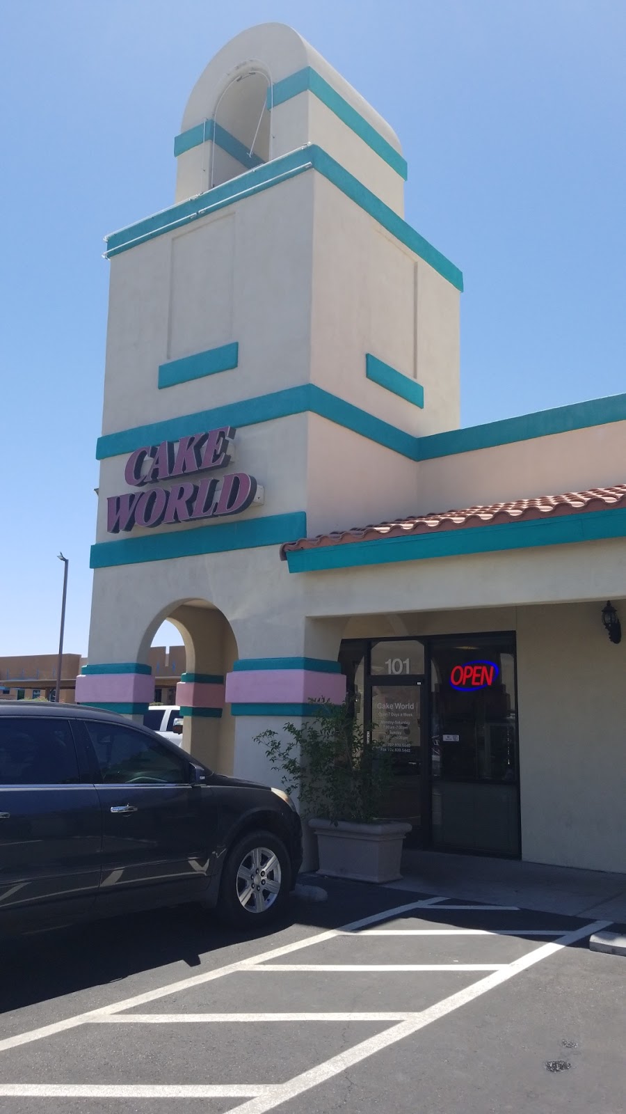 Cake World | 3211 N Tenaya Way #101, Las Vegas, NV 89129, USA | Phone: (702) 839-5440