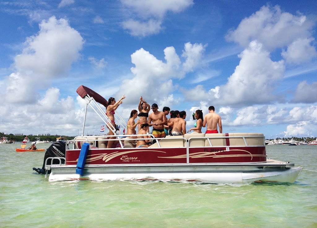 Miami Party Boat Rentals | 400 Sunny Isles Blvd, Miami, FL 33160, USA | Phone: (508) 250-9644