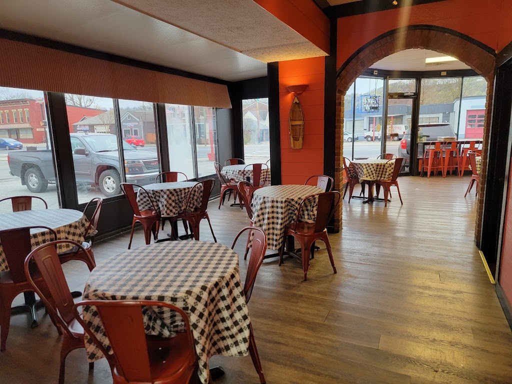 The Red Pepper | 902 W Main St, Madison, IN 47250, USA | Phone: (812) 265-3354