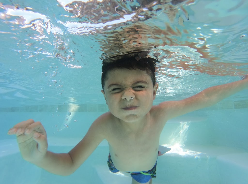 Swell Swim School | 6894 E Clinton Ave, Fresno, CA 93727, USA | Phone: (559) 908-5895