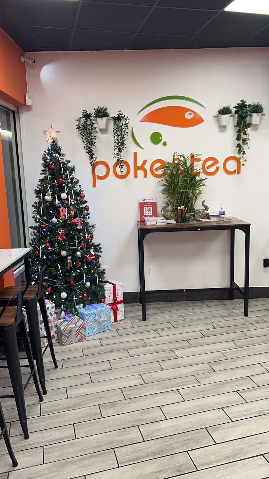 Poke & tea | 20465 Old Cutler Rd, Cutler Bay, FL 33189, USA | Phone: (305) 964-7706