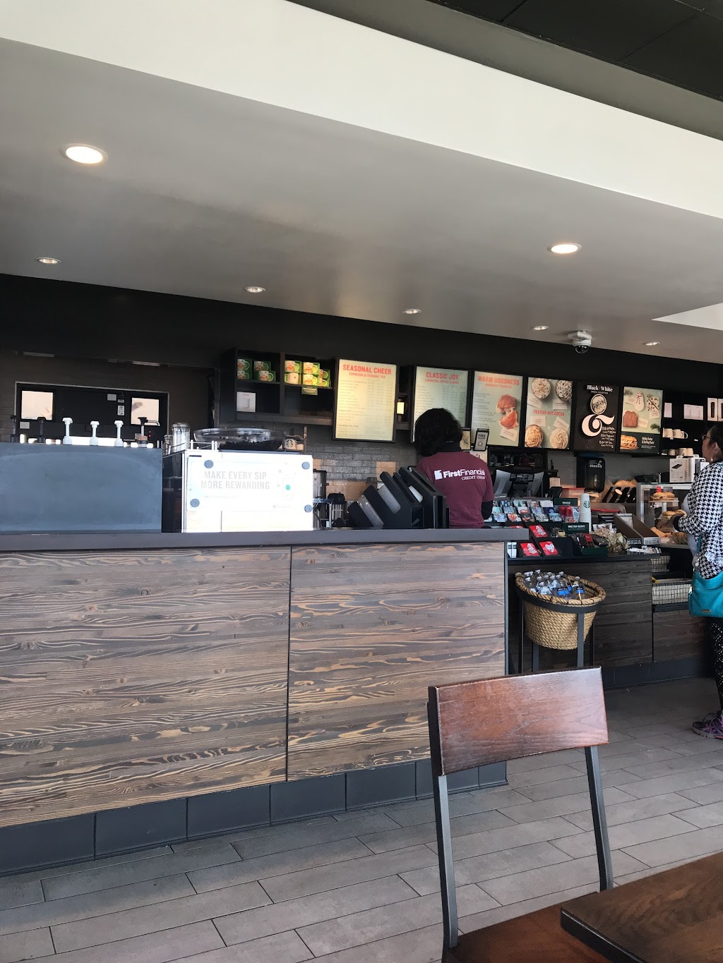 Starbucks | 1830 Main St NW, Los Lunas, NM 87031, USA | Phone: (505) 565-1137