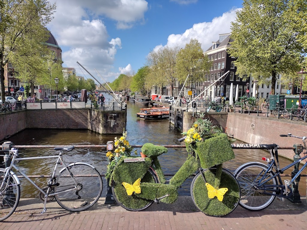 A-Bike Rental & Tours - Vondelpark | Tesselschadestraat 1E, 1054 ET Amsterdam, Netherlands | Phone: 020 218 1292