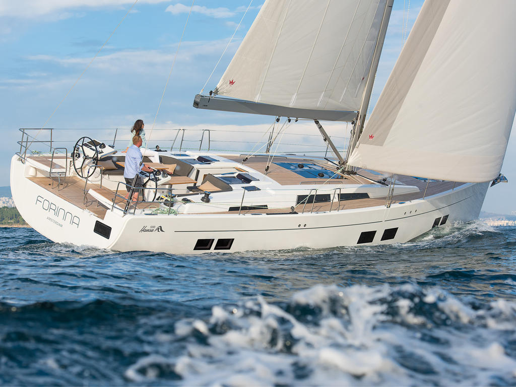 North Point Yacht Sales | 8109 Yacht Haven Rd, Gloucester Point, VA 23062, USA | Phone: (804) 885-4090