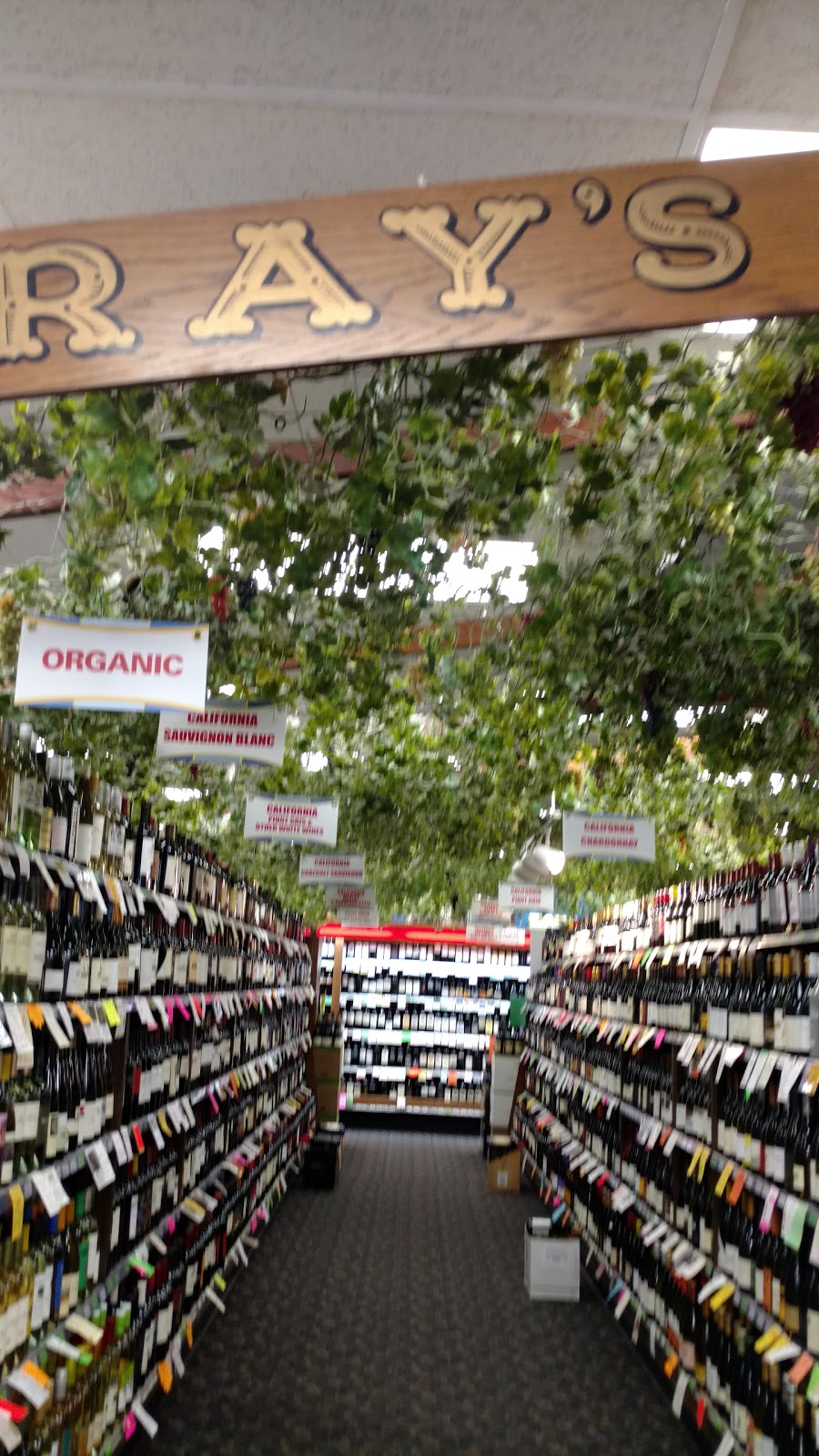 Rays Wine & Spirits | 8930 W North Ave, Wauwatosa, WI 53226 | Phone: (414) 258-9821