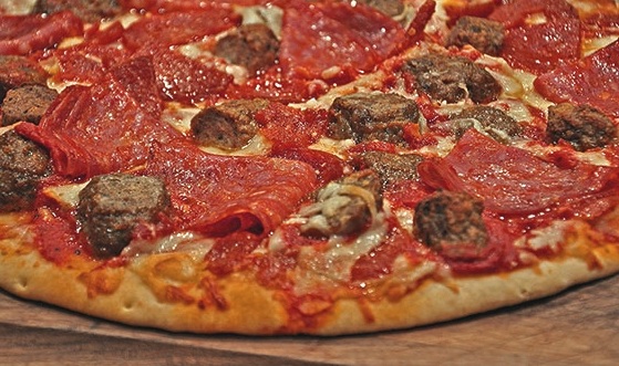 Famous Pizza & Subs | 1416, 5708 E Colfax Ave, Denver, CO 80220, USA | Phone: (303) 388-7767