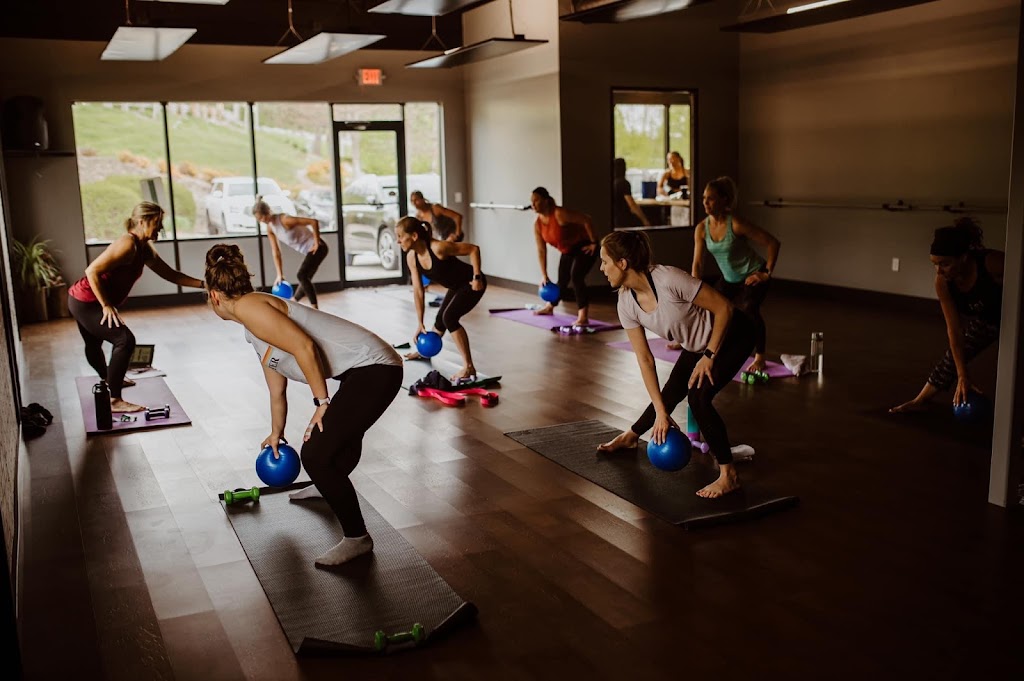 Amplifi Hot Yoga and Barre | 2725-D Hillside Dr, Delafield, WI 53018, USA | Phone: (262) 888-0581