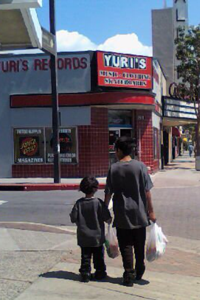 Yuris Records | 3801 Tweedy Blvd, South Gate, CA 90280 | Phone: (323) 566-1606