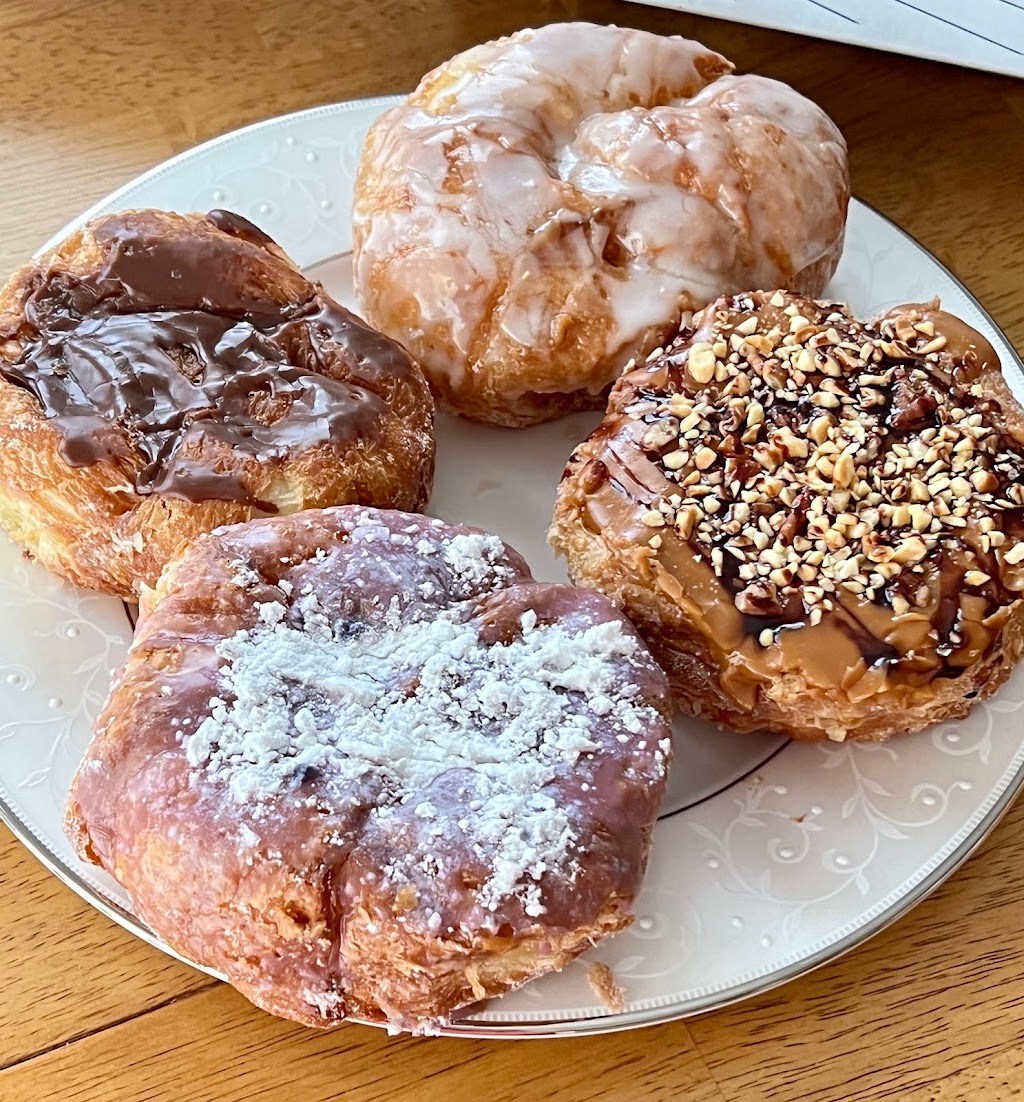 Parlor Doughnuts | 585 State Rd 13 #101, St Johns, FL 32259, USA | Phone: (904) 217-0916