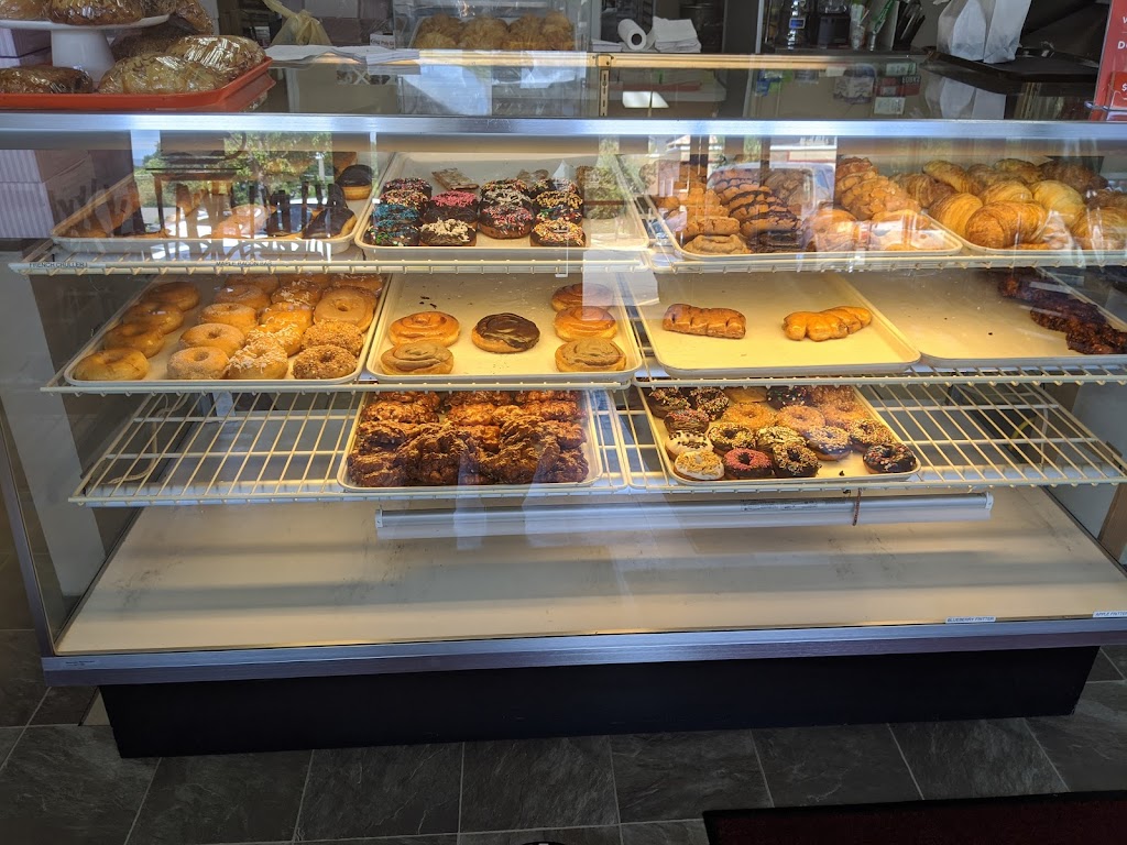 Star Donuts | 535 CA-49, Jackson, CA 95642, USA | Phone: (209) 223-1300