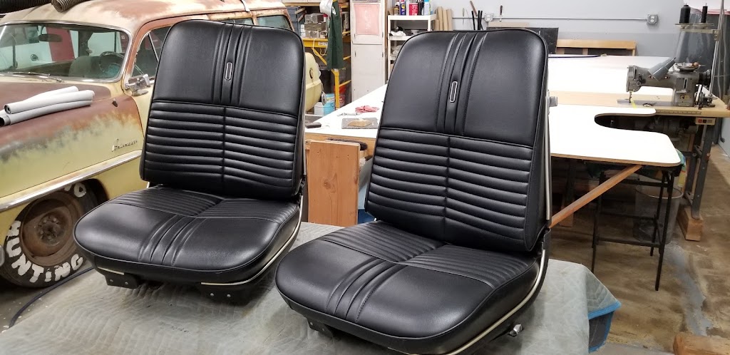 Redline Upholstery | 902 S 13th St #1/2, Council Bluffs, IA 51501, USA | Phone: (712) 256-8111