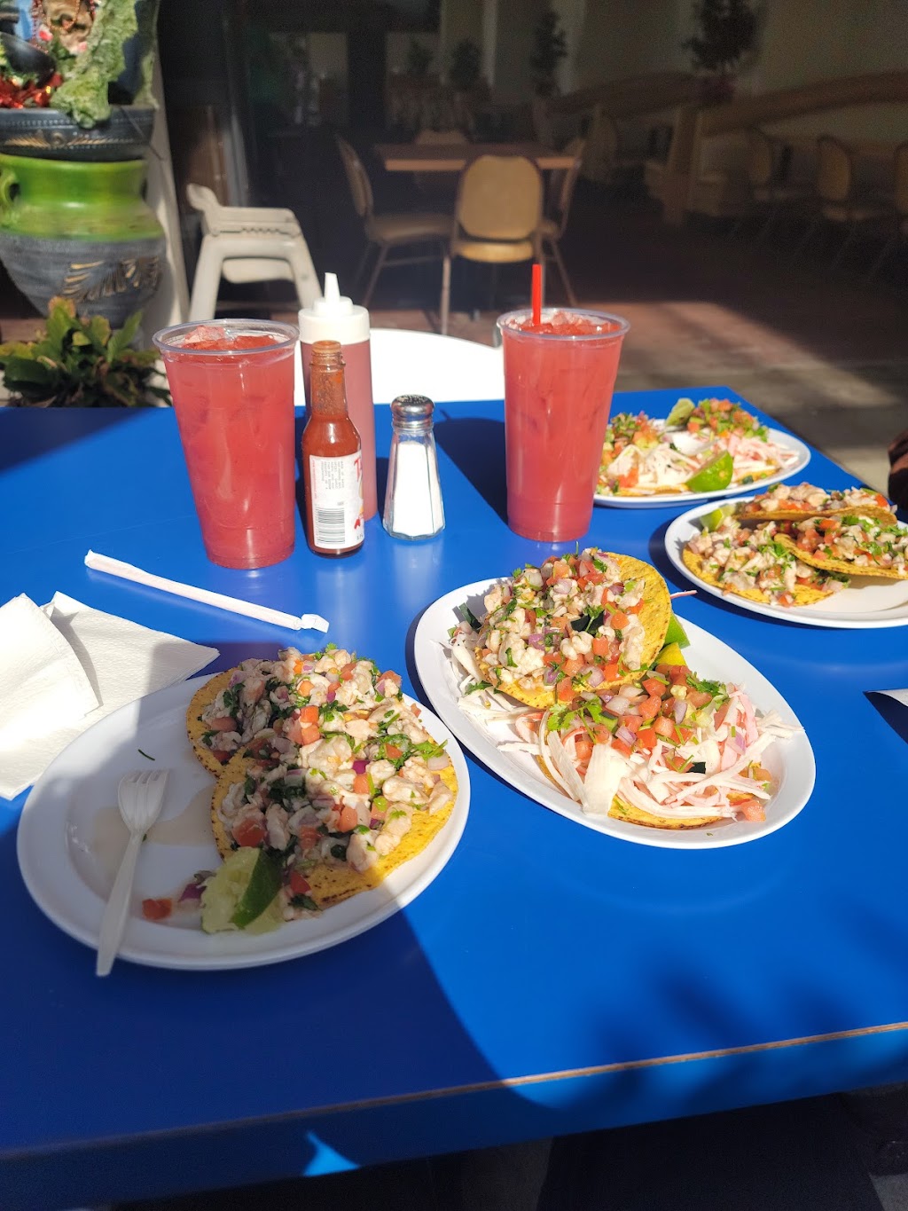 Mariscos Las Palmas de Colima | 1553 E 120th St, Los Angeles, CA 90059, USA | Phone: (323) 357-1272