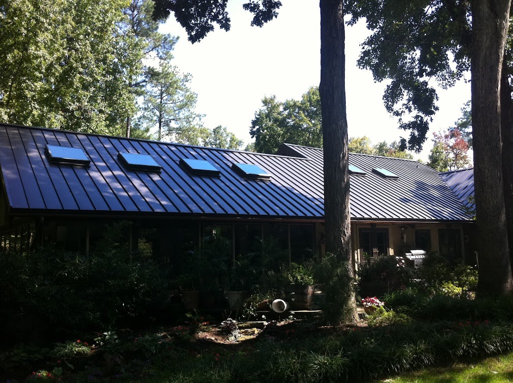 Thorne Roofing Company LLC | 809 E Franklin St Unit D, Chapel Hill, NC 27514, USA | Phone: (919) 260-0524