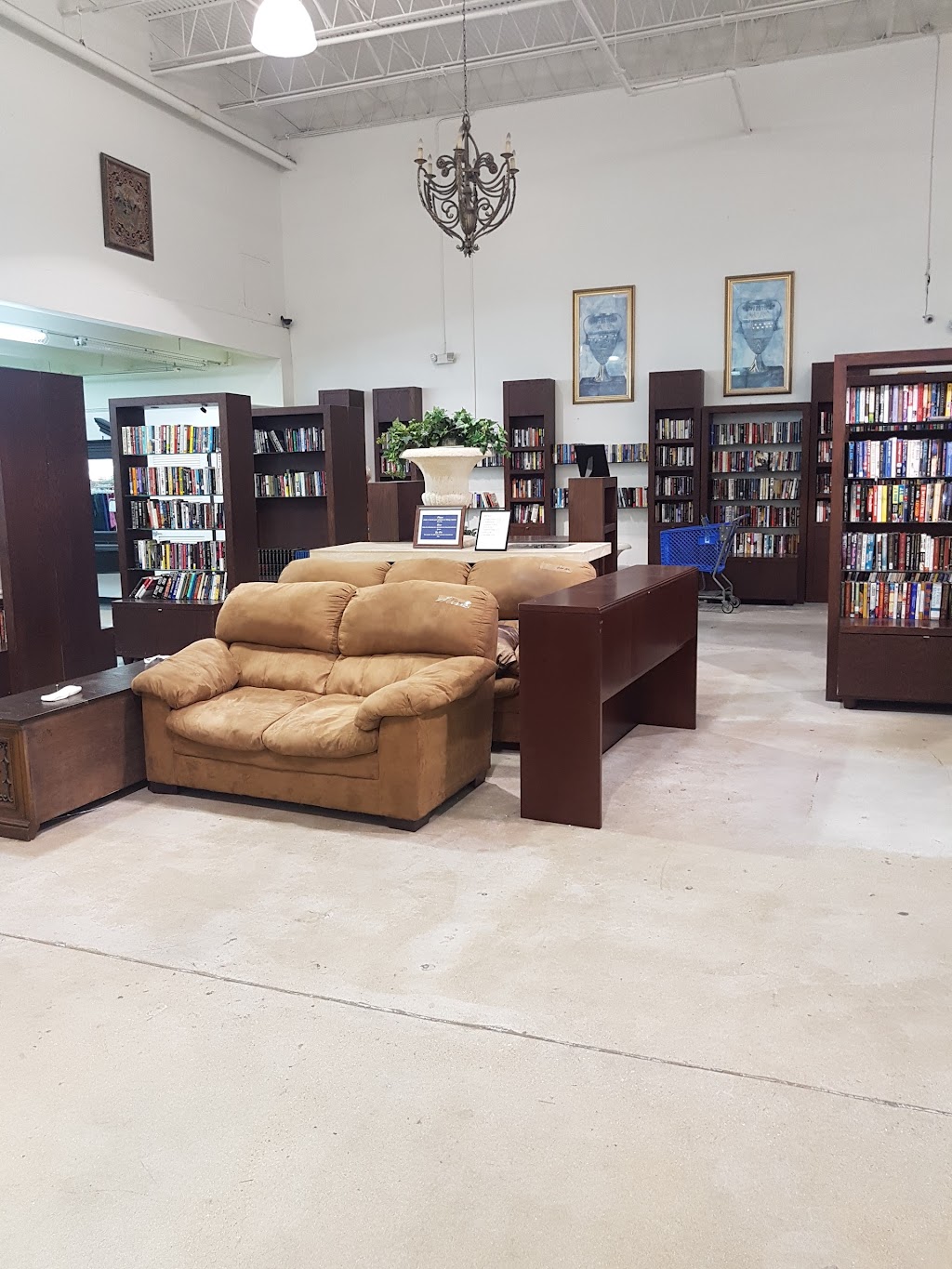 Goodwill - Hallandale | 3149 W Hallandale Beach Blvd, Hallandale Beach, FL 33009, USA | Phone: (954) 989-2405