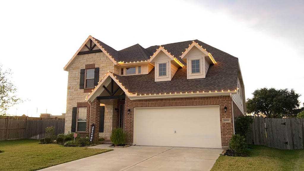 Premium Christmas lights | 7231 Wakefield Meadow Ln, Richmond, TX 77407, USA | Phone: (832) 887-1465