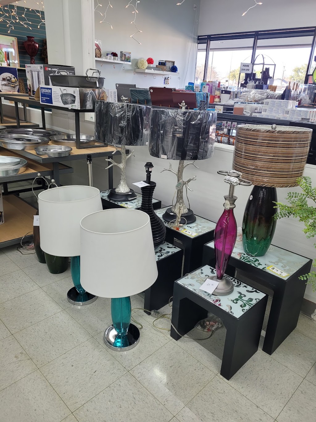 Plum Home and Lifestyle | 740 SW Green Oaks Blvd STE 202, Arlington, TX 76017, USA | Phone: (972) 977-3076