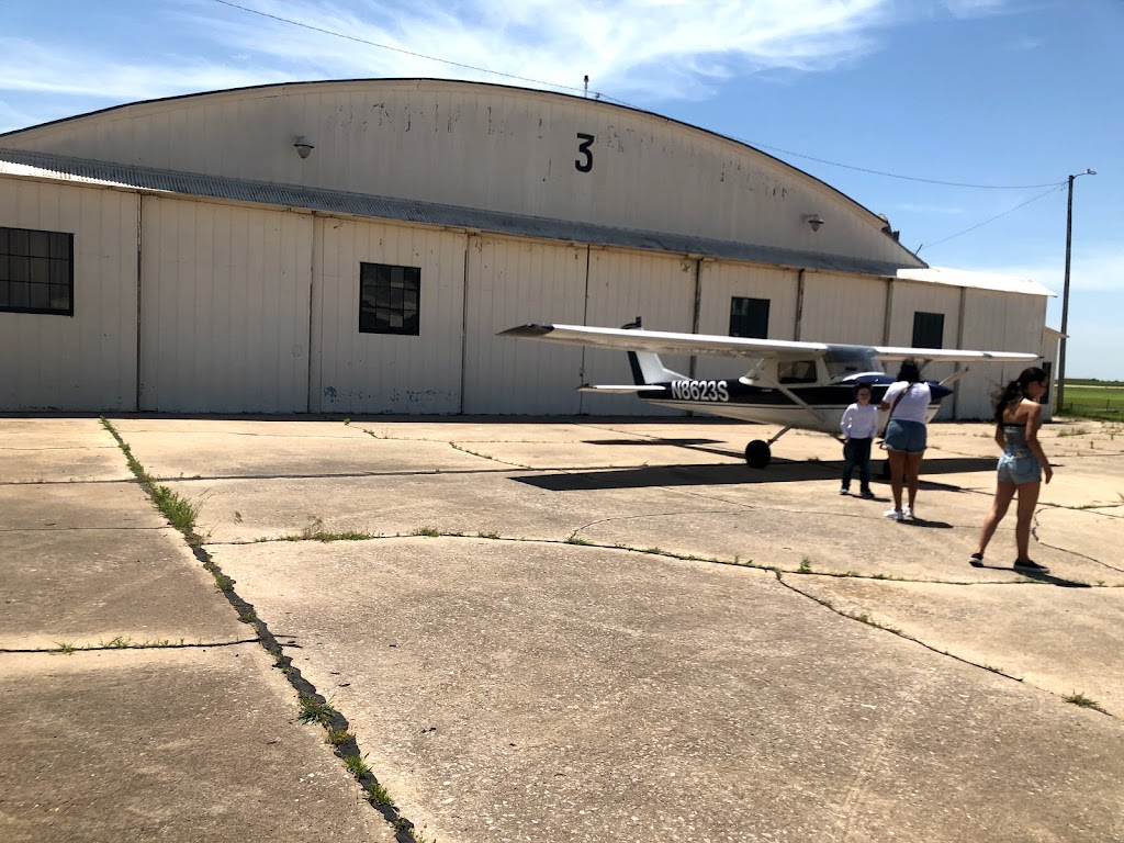 El Reno Regional Airport | S Airport Rd, El Reno, OK 73036 | Phone: (405) 295-9343