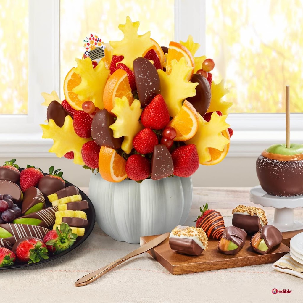 Edible Arrangements | 229 A Lincoln Ave, Haverhill, MA 01830, USA | Phone: (978) 372-0202