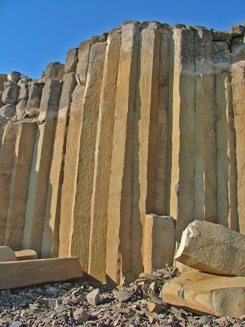 Coverall Stone Inc. | 19050 13th Pl S, SeaTac, WA 98148, USA | Phone: (800) 779-3234