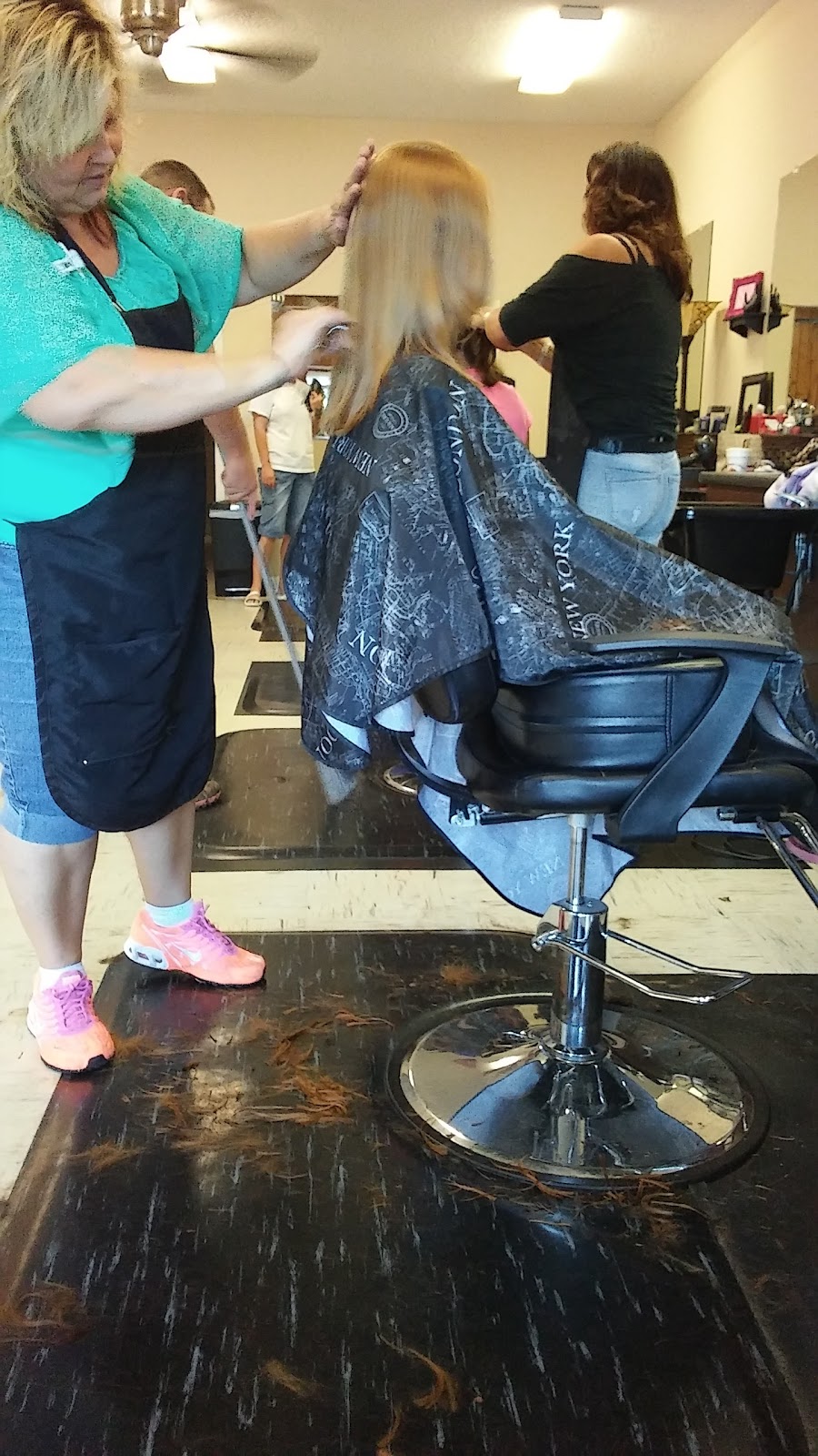 Images Hair & Body | 1060 National Hwy, Thomasville, NC 27360, USA | Phone: (336) 847-9120