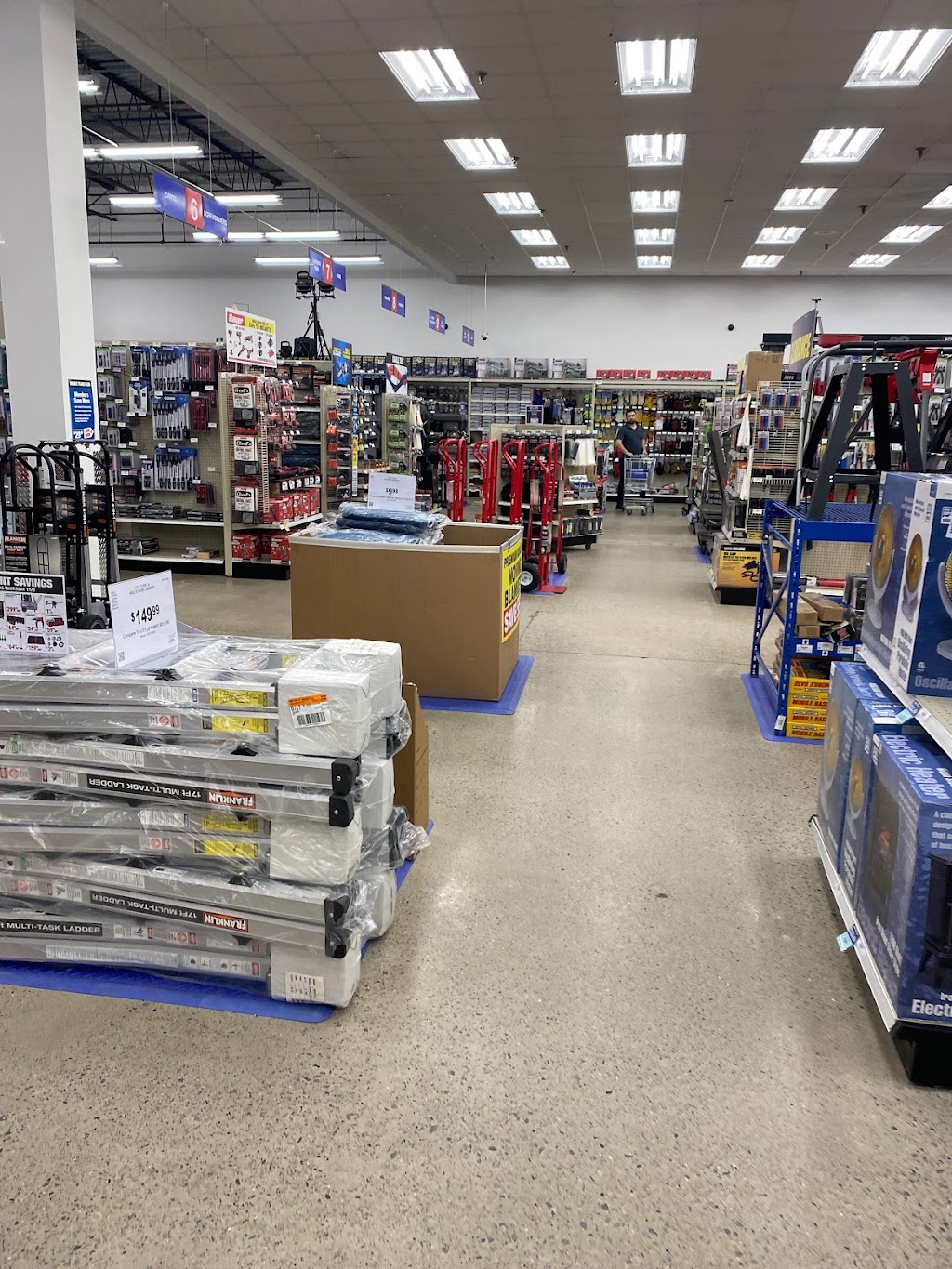 Harbor Freight Tools | 2563 S Reynolds Rd, Toledo, OH 43614, USA | Phone: (419) 380-9200