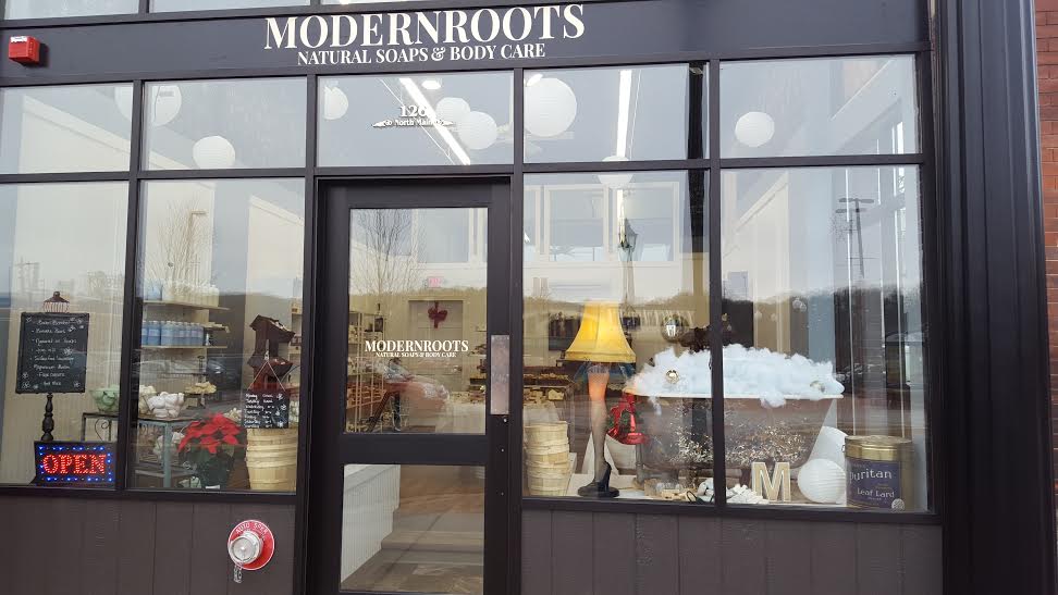 MODERNROOTS | 126 Main St N, Stillwater, MN 55082, USA | Phone: (651) 571-3922