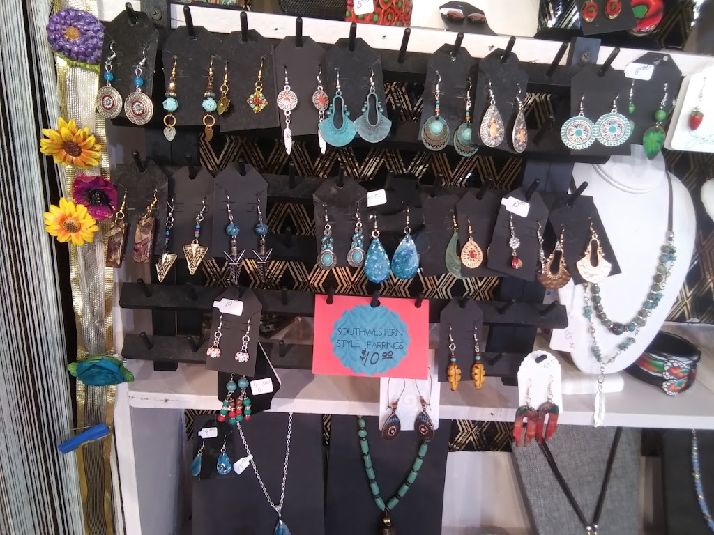 The Village Whimsy | 19034 75 Main St, Metamora, IN 47030, USA | Phone: (765) 265-4892