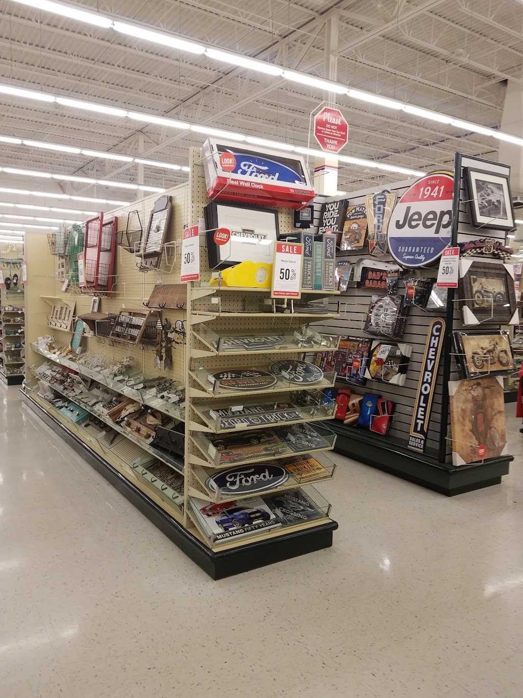 Hobby Lobby | 7370 Woodward Ave, Woodridge, IL 60517, USA | Phone: (630) 968-0806