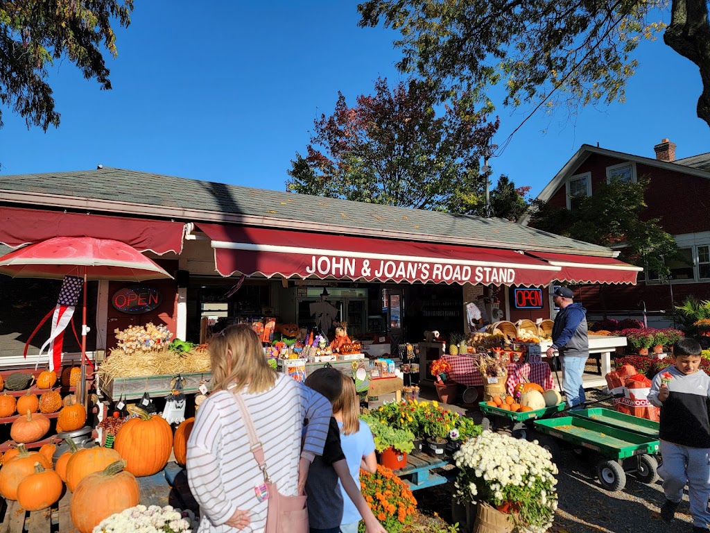 John and Joan Roadstand | 285 Stelton Rd, Piscataway, NJ 08854, USA | Phone: (732) 752-1218