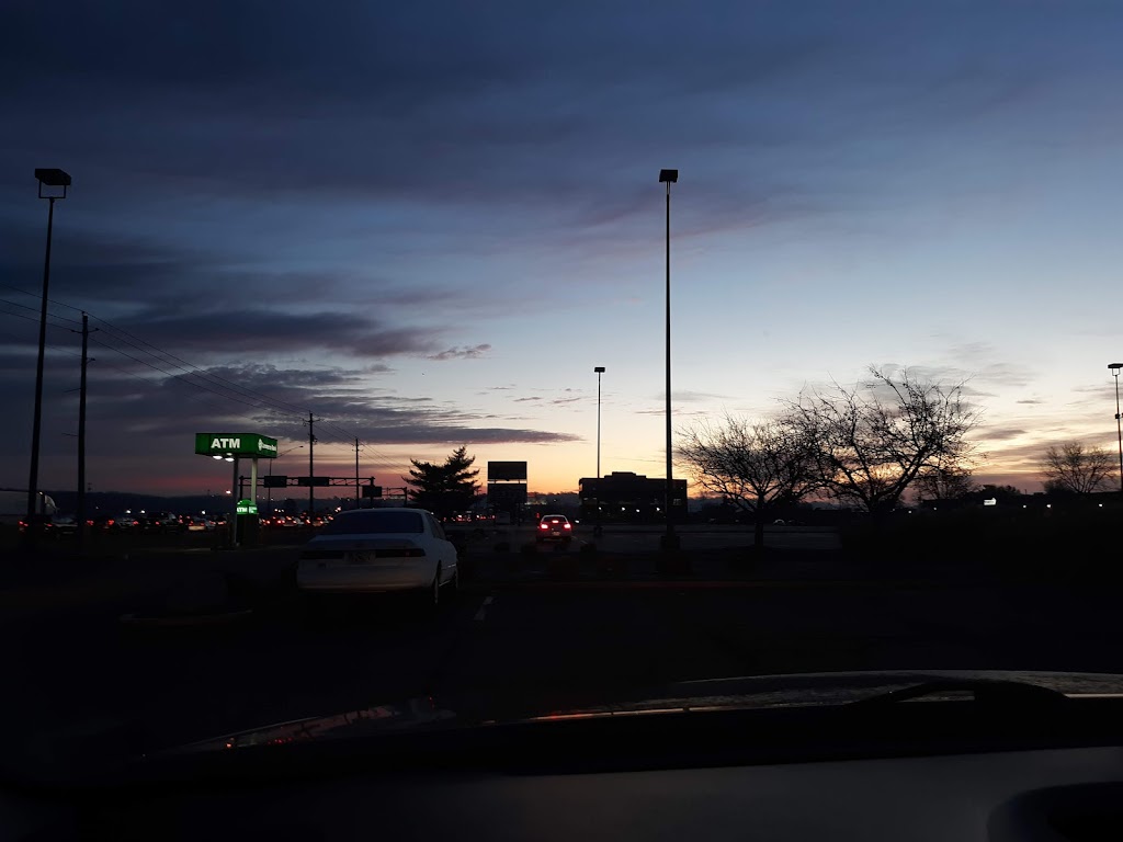 Phillips 66 | 982 S Hwy Dr, Fenton, MO 63026, USA | Phone: (636) 717-6579 Phillips 66 | 982 S Hwy Dr, Fenton, MO 63026, USA | Phone: (636) 717-6579