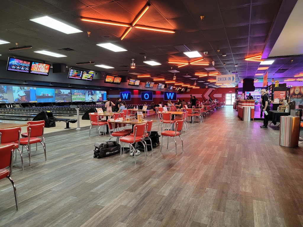 AMF Dale City Lanes | 4304 Dale Blvd, Woodbridge, VA 22193, USA | Phone: (703) 670-2111