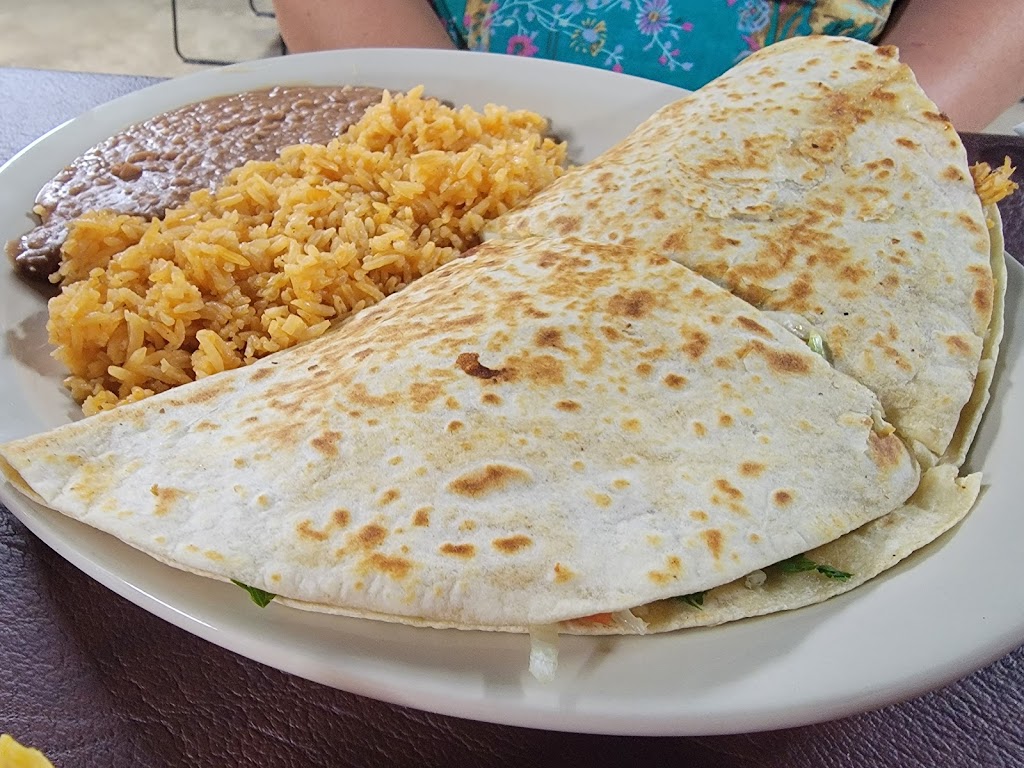 Mar Y Tierra Taqueria | 1960 Murfreesboro Rd, Lebanon, TN 37090, USA | Phone: (615) 547-9421