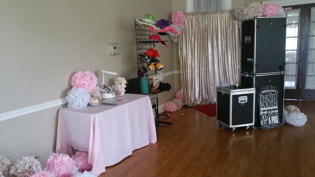 Action Photo Booths | 232 Voorhees Rd, Amsterdam, NY 12010, USA | Phone: (518) 848-5004