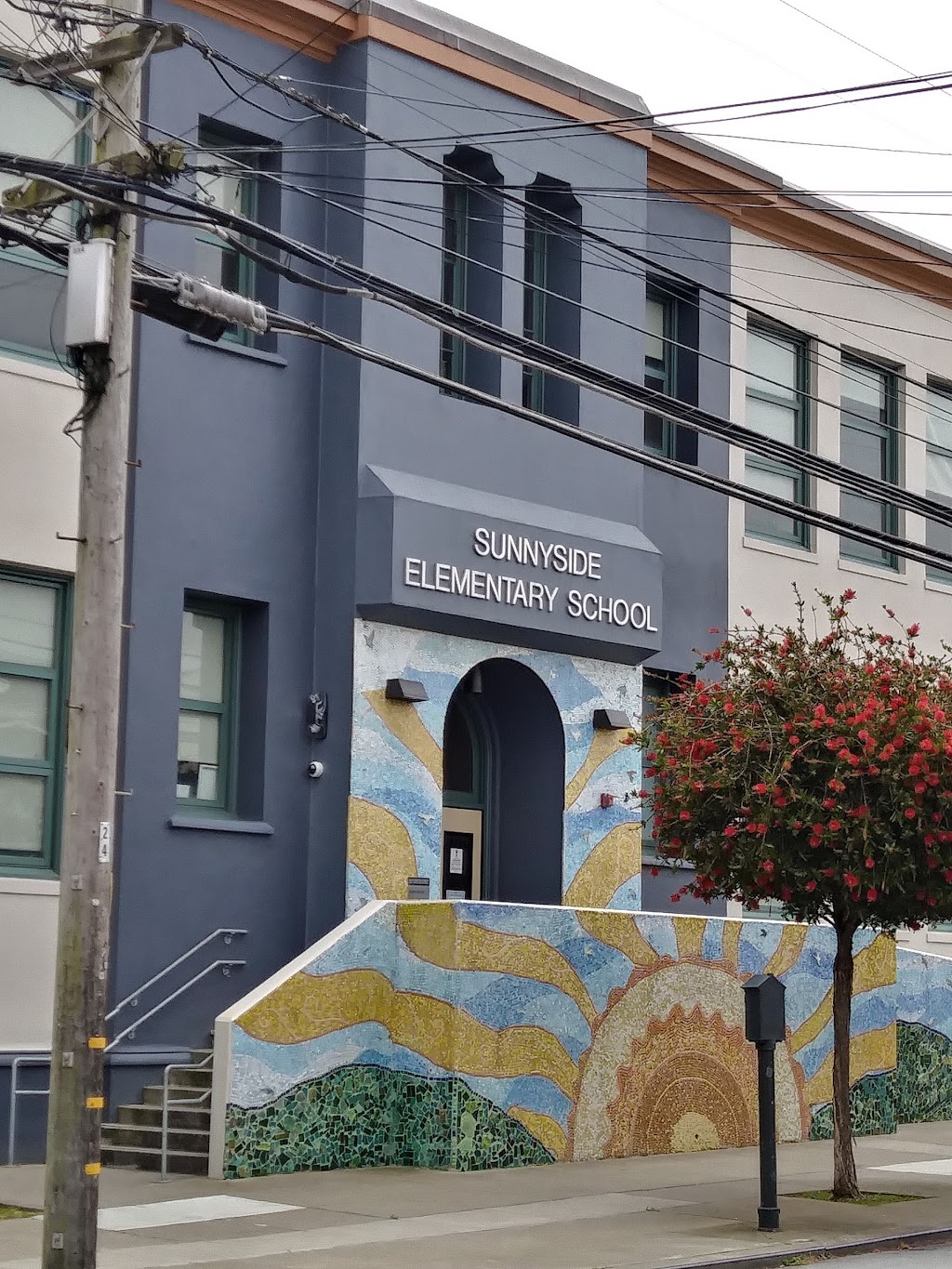 Sunnyside Elementary School | 250 Foerster St, San Francisco, CA 94112, USA | Phone: (415) 469-4746