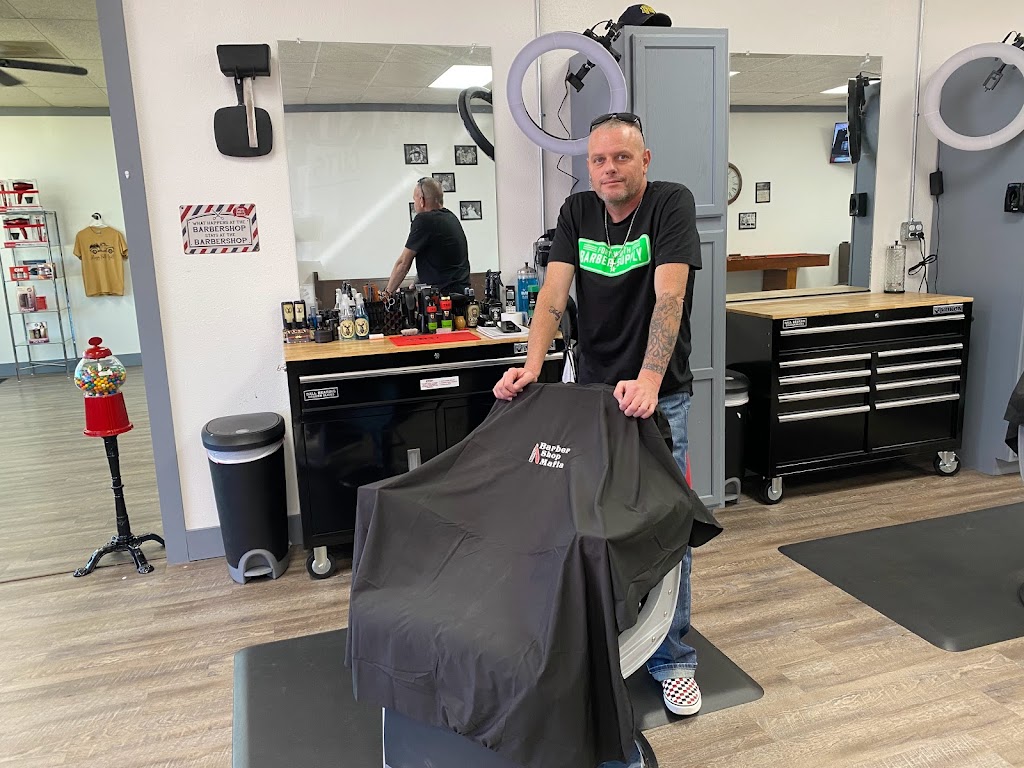 The Barber Station @ Serenity | 111 N Gun Barrel Ln, Gun Barrel City, TX 75156, USA | Phone: (903) 887-2792