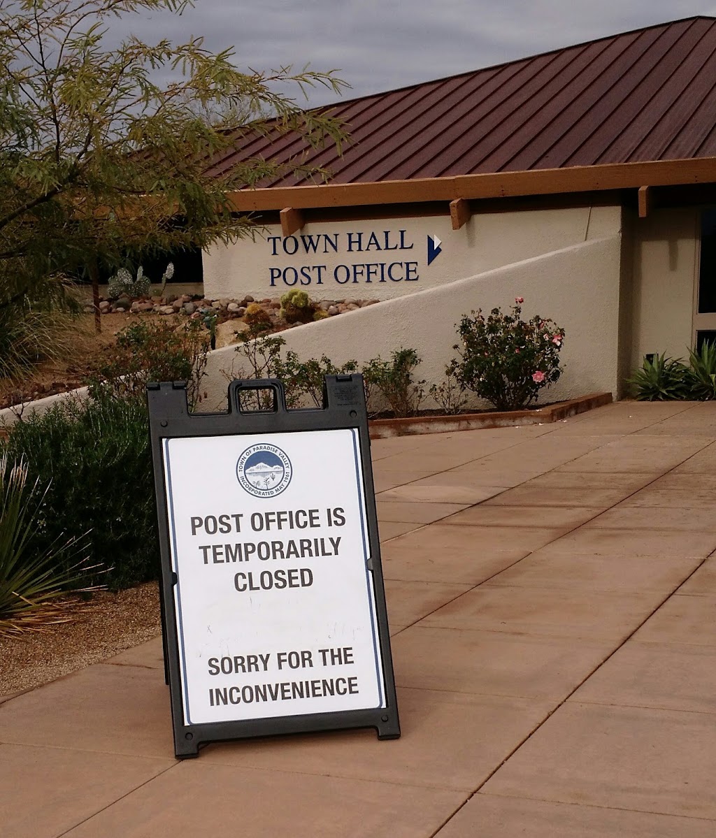 Town Hall Post Office | 6401 E Lincoln Dr, Paradise Valley, AZ 85253, USA | Phone: (480) 998-9356