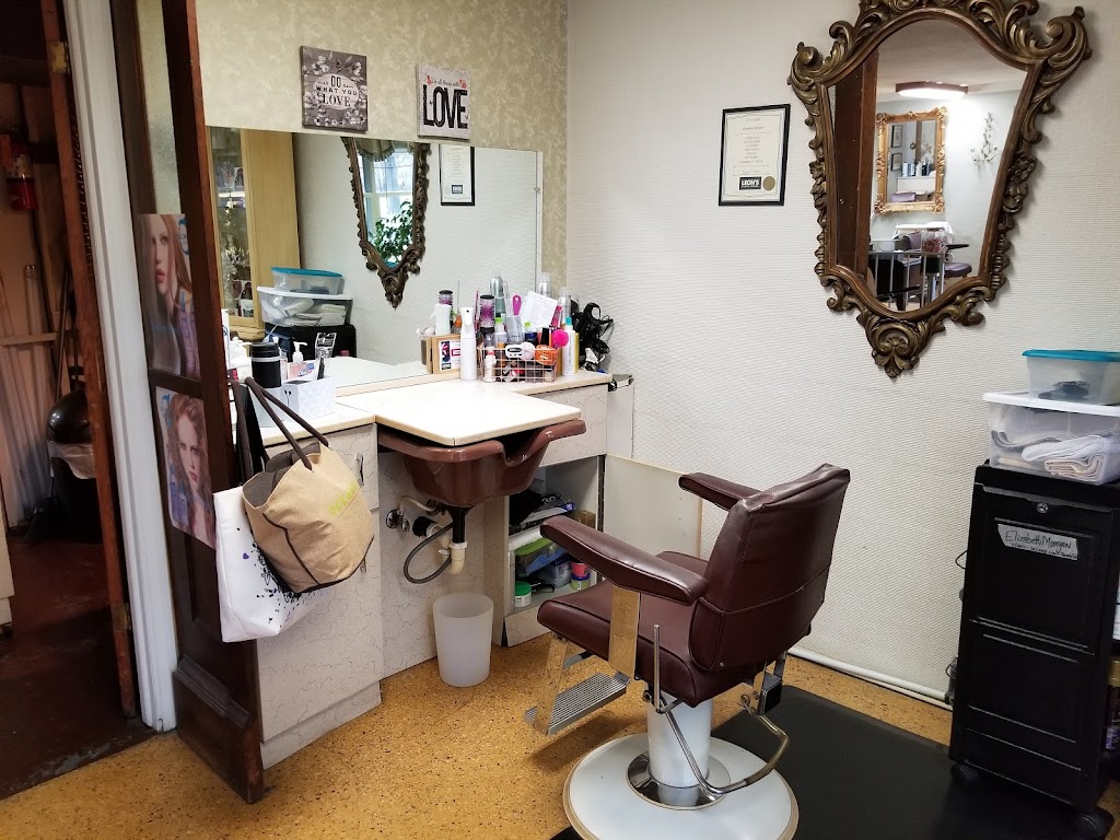Walkertown Hair Stylists | 2850 Old Hollow Rd, Walkertown, NC 27051, USA | Phone: (336) 595-8641