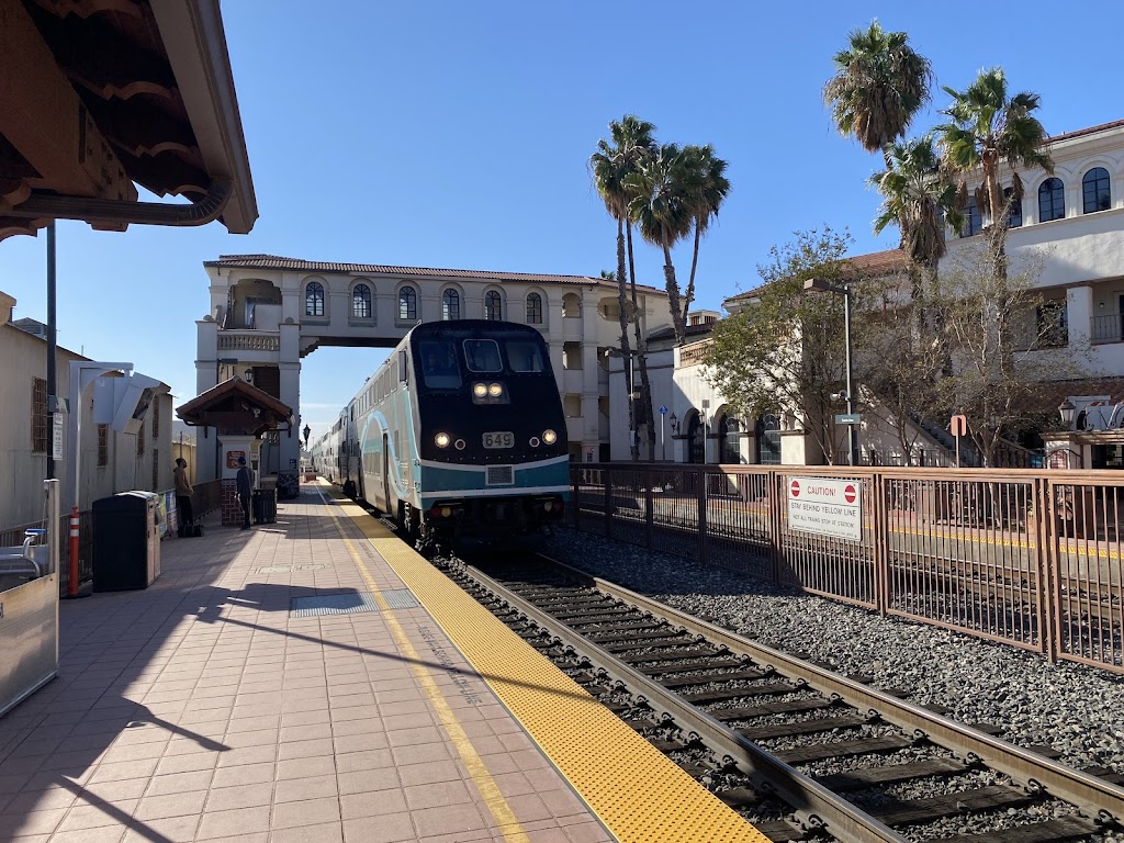 Santa Ana Metrolink Station | 601 N Santiago St, Santa Ana, CA 92701, USA | Phone: (714) 565-2690