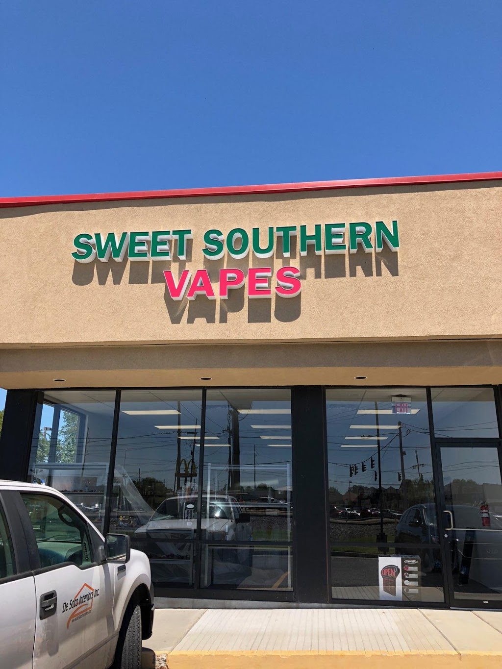 Sweet Southern Vapes Terrytown | 2785 Belle Chasse Hwy, Terrytown, LA 70056, USA | Phone: (504) 312-0893