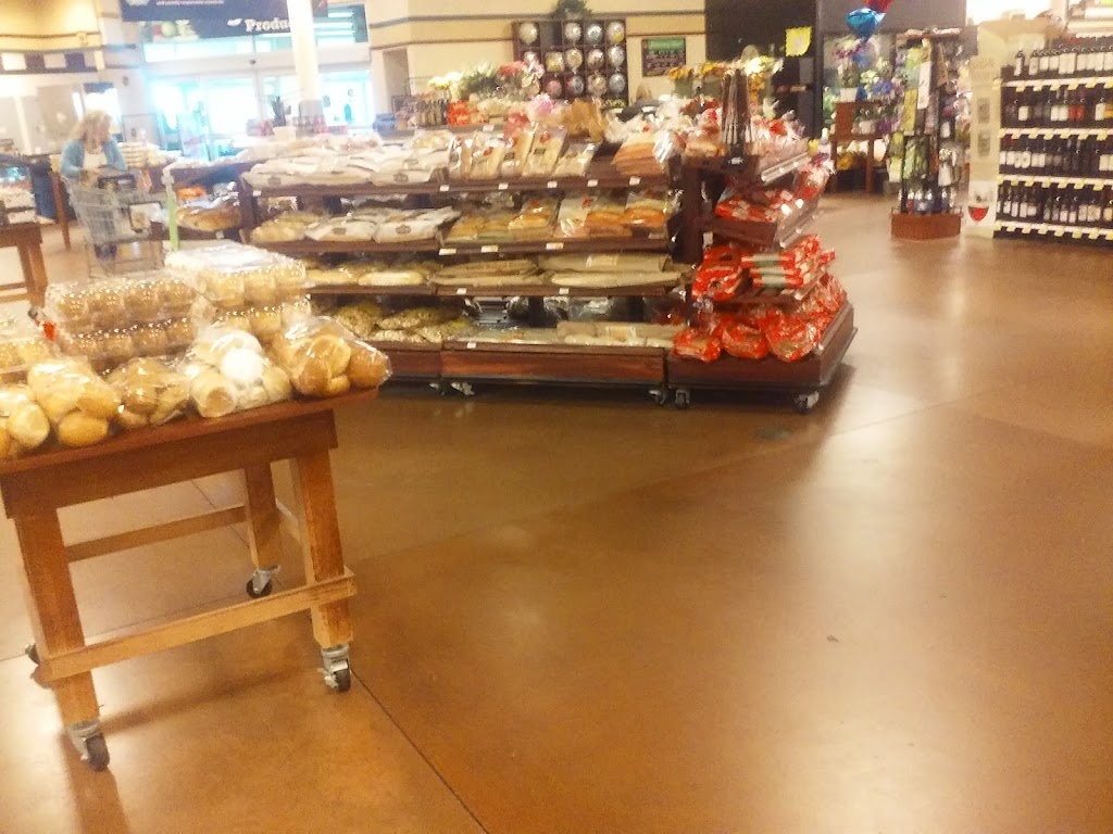 Kroger Bakery | 621 Countryside Dr, Columbia City, IN 46725, USA | Phone: (260) 244-3290