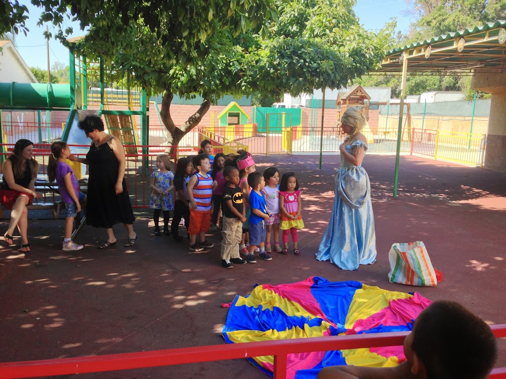 Happy Preschool Land | 15727 Vanowen St, Van Nuys, CA 91406, USA | Phone: (818) 785-1982