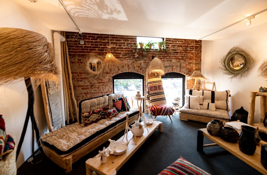 Maison of Hand | 456 S La Brea Ave, Los Angeles, CA 90036, USA | Phone: (213) 328-4005