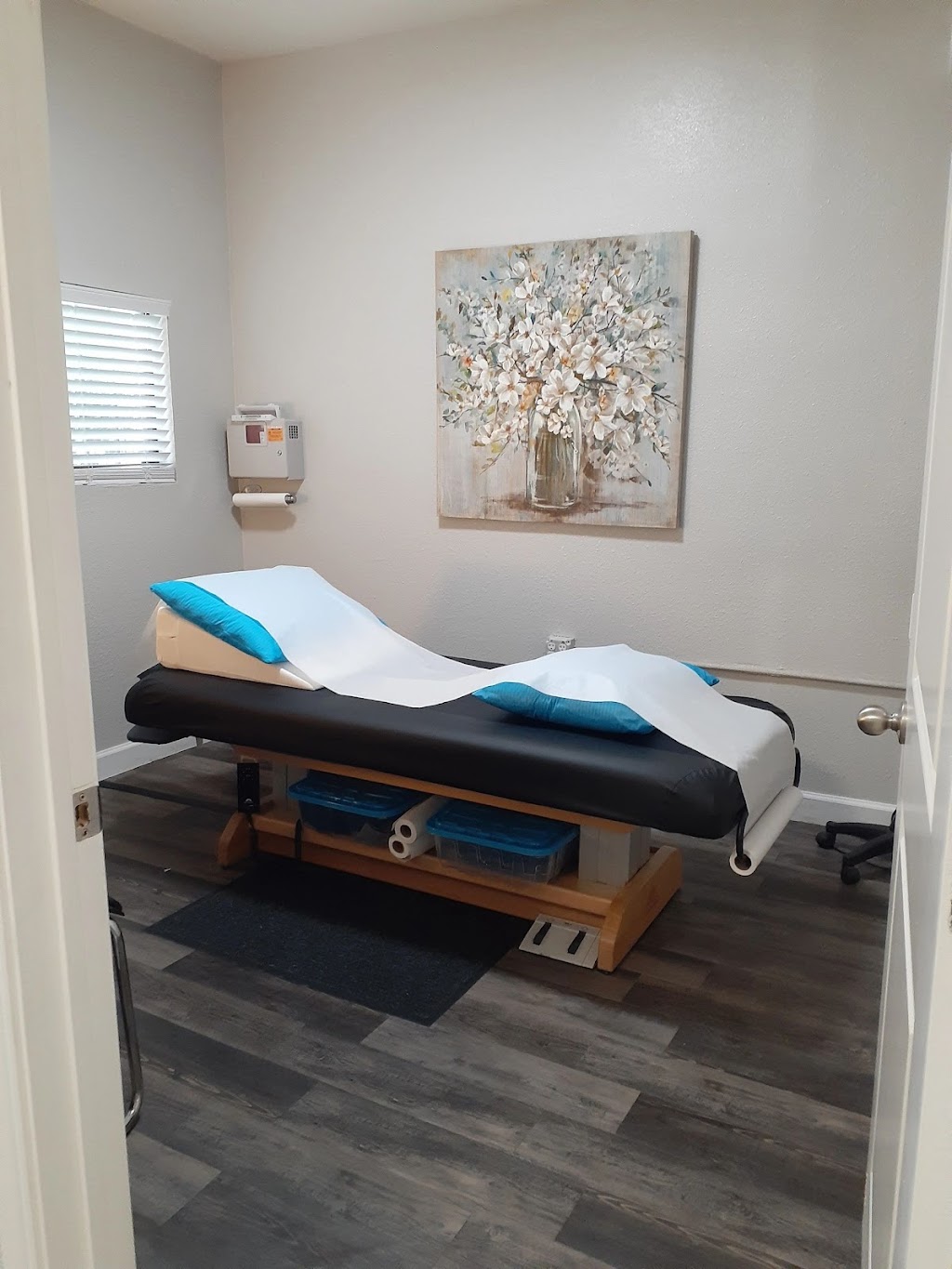 Ancient Healing Acupuncture and Wellness Center | 103 N Park Blvd, San Antonio, TX 78204, USA | Phone: (210) 874-6617