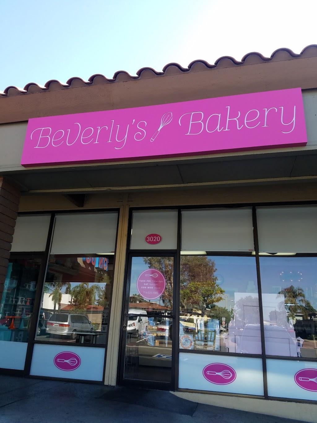 Beverlys Bakery | 3020 N Brea Blvd, Fullerton, CA 92835 | Phone: (714) 529-3989