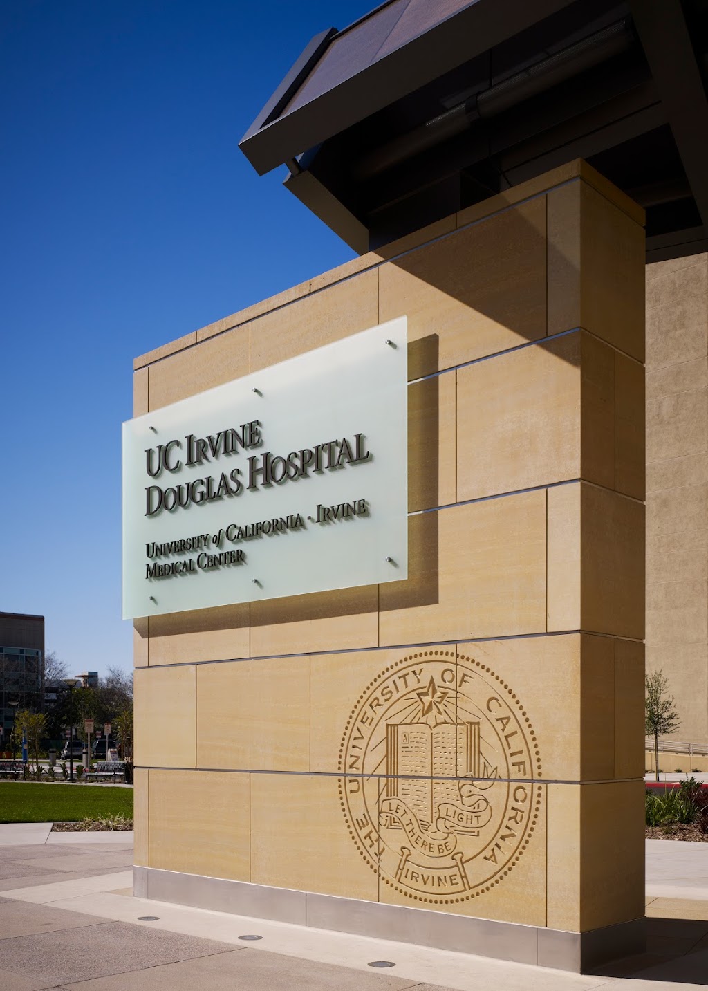 UCI Urology | Orange County Kidney Stone Center | 101 The City Drive South Chao Center, Bldg. 23 3rd Floor, Orange, CA 92868, USA | Phone: (800) 734-7625