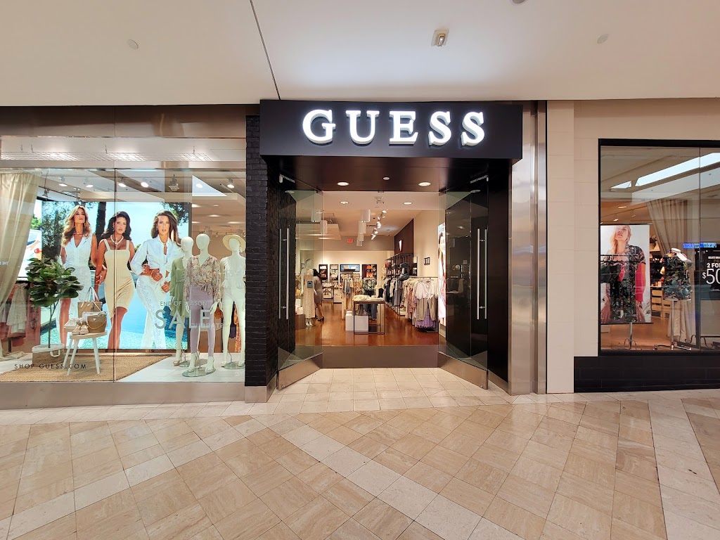 G by GUESS | 14006 Riverside Dr Space 225, Sherman Oaks, CA 91423, USA | Phone: (818) 491-3186