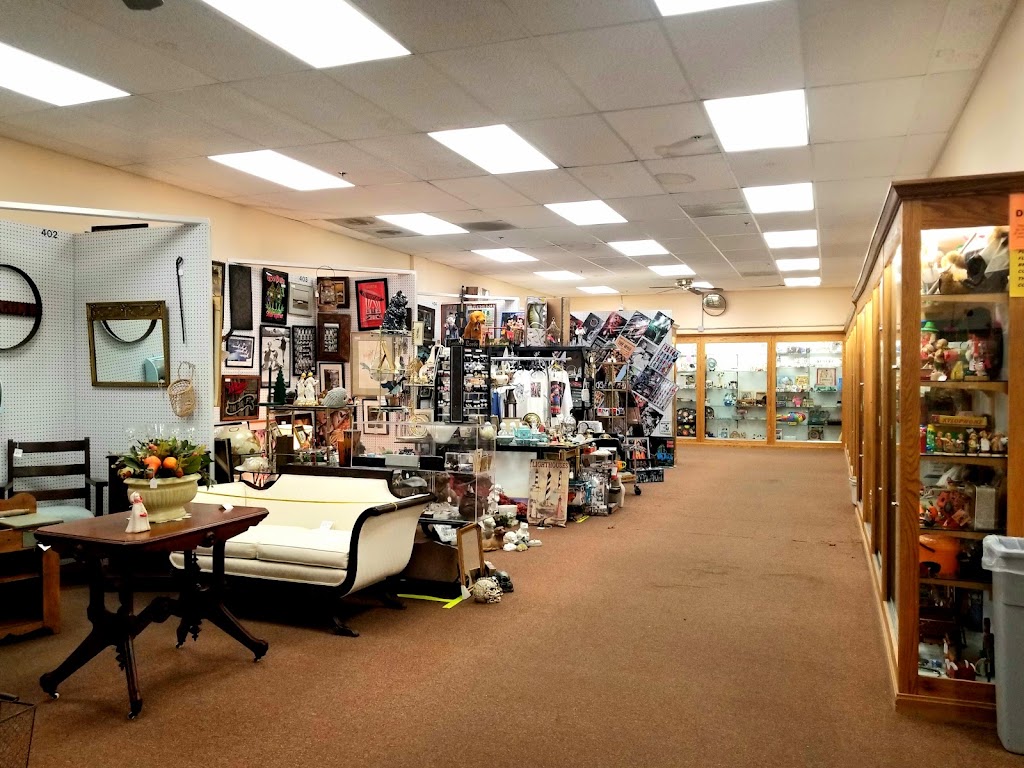 Medina Antique Mall | 2797 Medina Rd, Medina, OH 44256, USA | Phone: (330) 722-0017