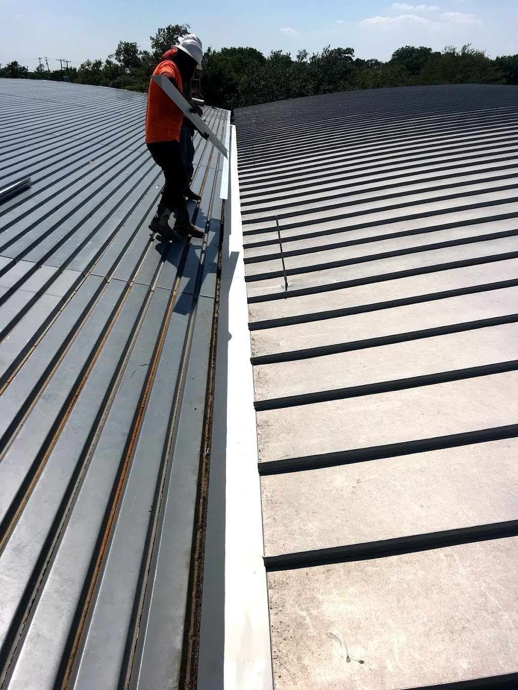 JNR commercial roofing | 10713 Kendall Square Dr, Dallas, TX 75217, USA | Phone: (214) 762-0529
