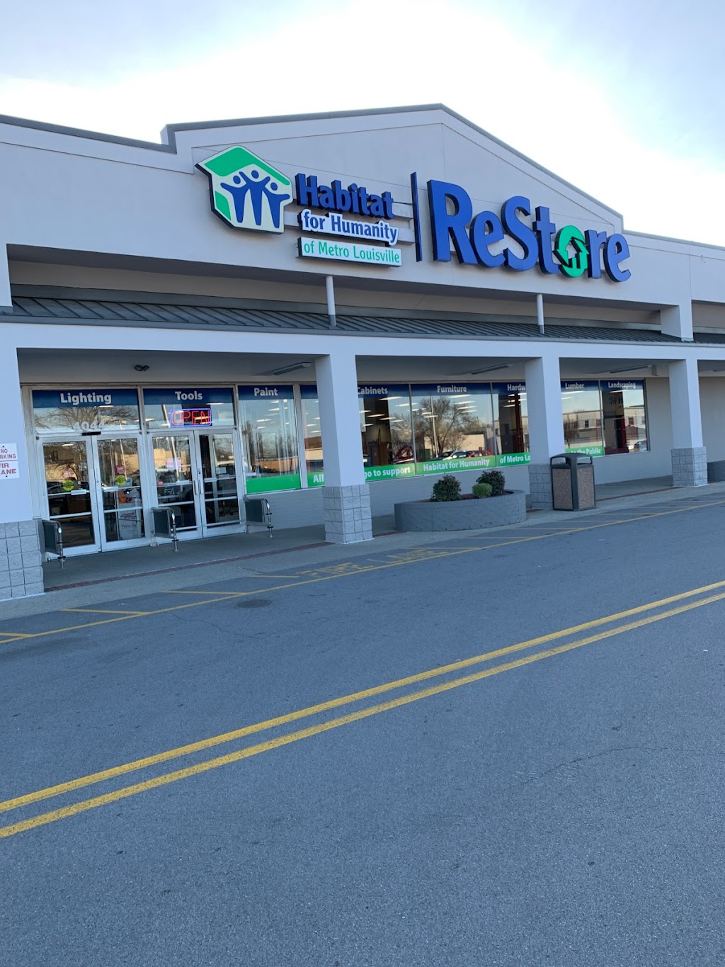 Habitat for Humanity Louisville ReStore - Hikes Point | 4044 Taylorsville Rd, Louisville, KY 40220 | Phone: (502) 805-1652